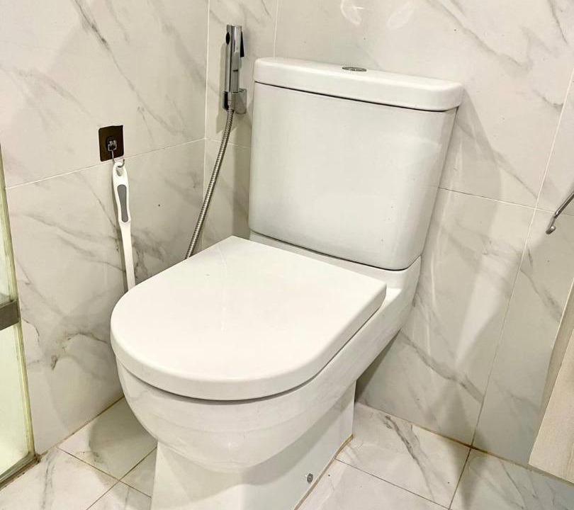 Photo of Bathroom in Singapore River