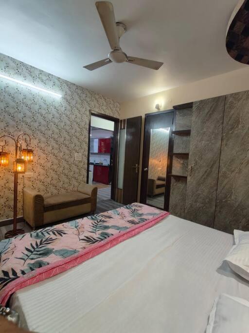 Photo of Bedroom in Pashim Vihar