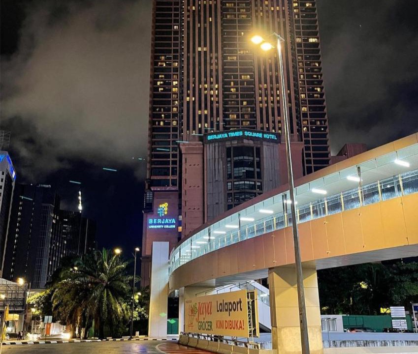 Photo of Buildings in Imbi