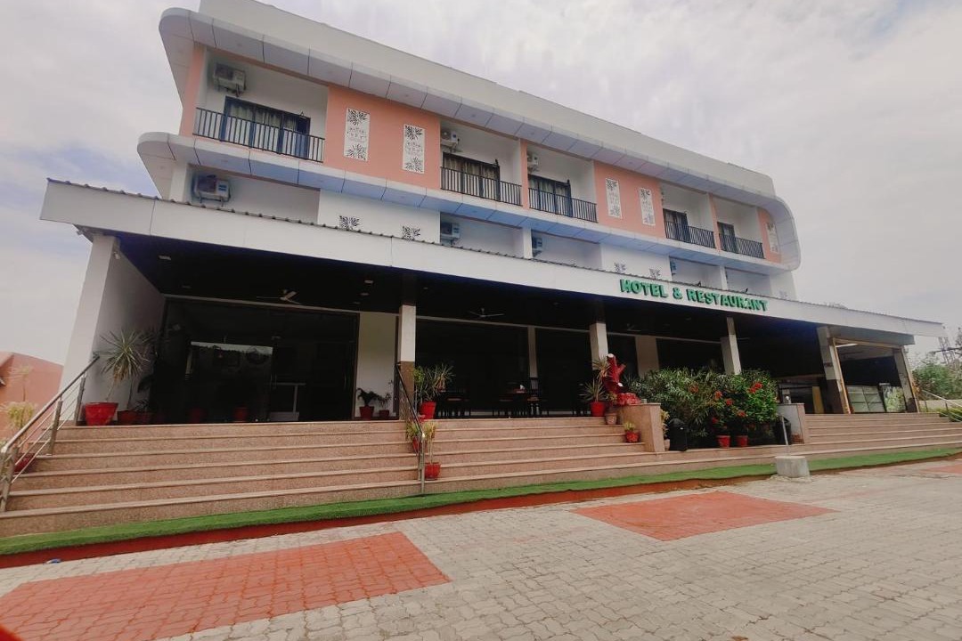 Photo of Buildings in Ratanpur