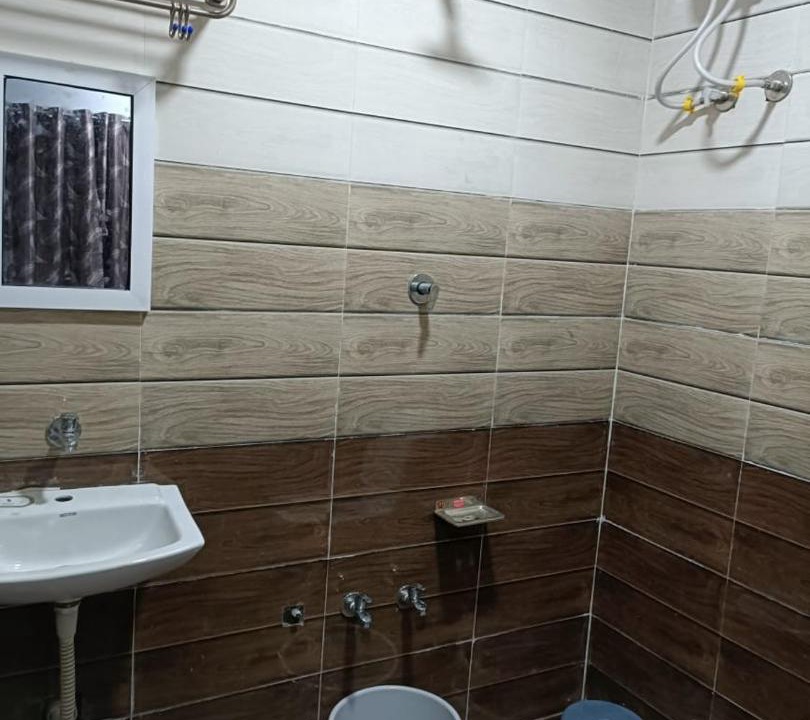 Photo of Bathroom in Rajpipla