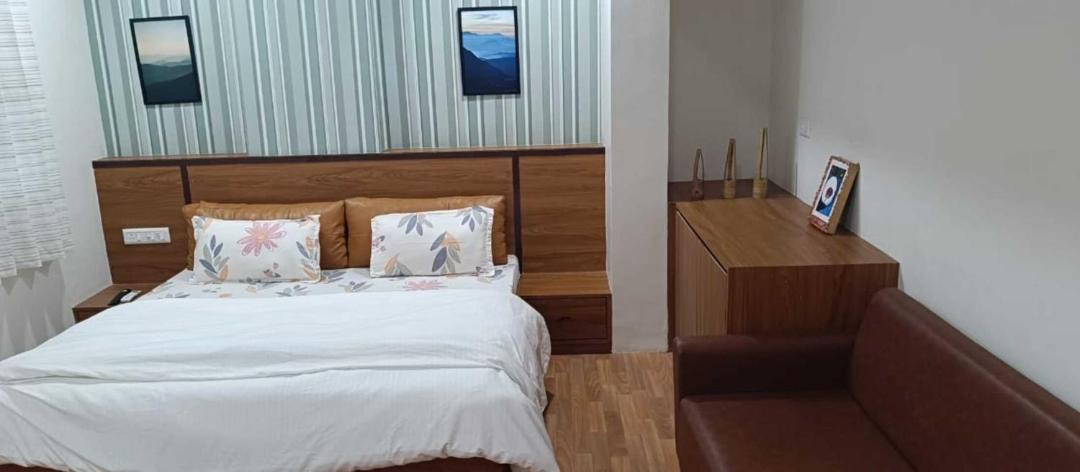 Photo of Bedroom in Gandhinagar