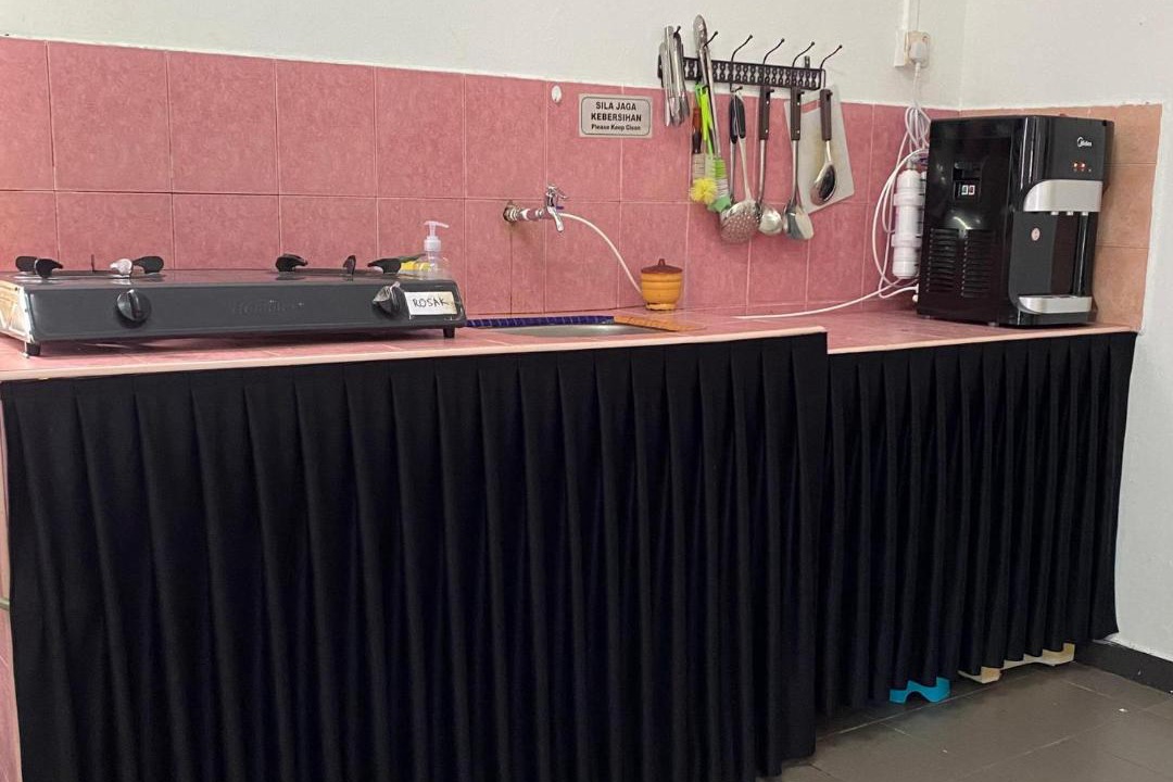 Photo of Kitchen in Kampung Sungai Chinchin