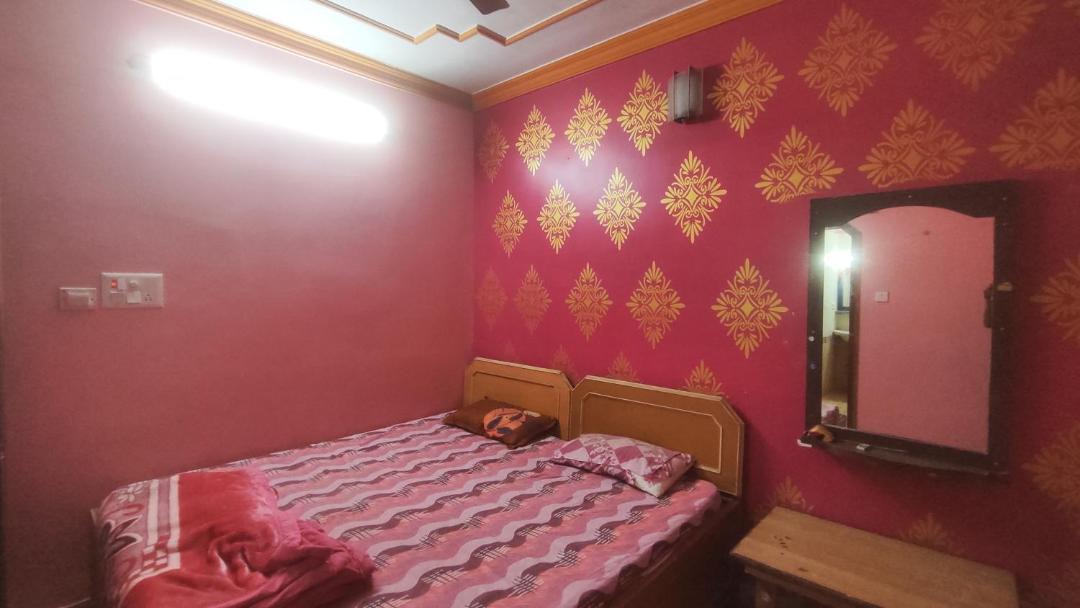 Photo of Bedroom in Bodh Gaya
