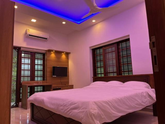 Photo of Bedroom in Thanneermukkom