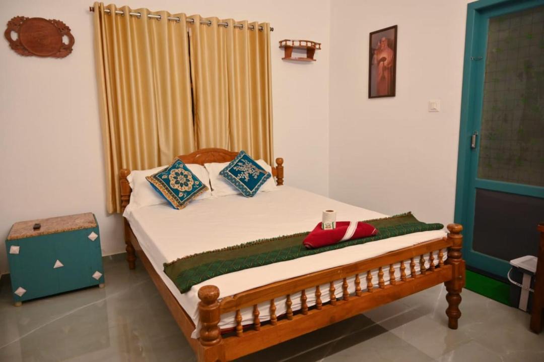 Photo of Bedroom in Thamaraparambu