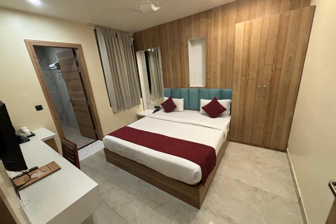 Photo of Bedroom in Tonk Road