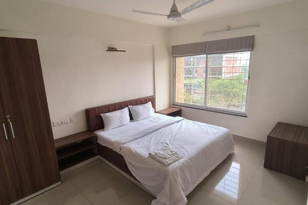 Photo of Bedroom in Khapri