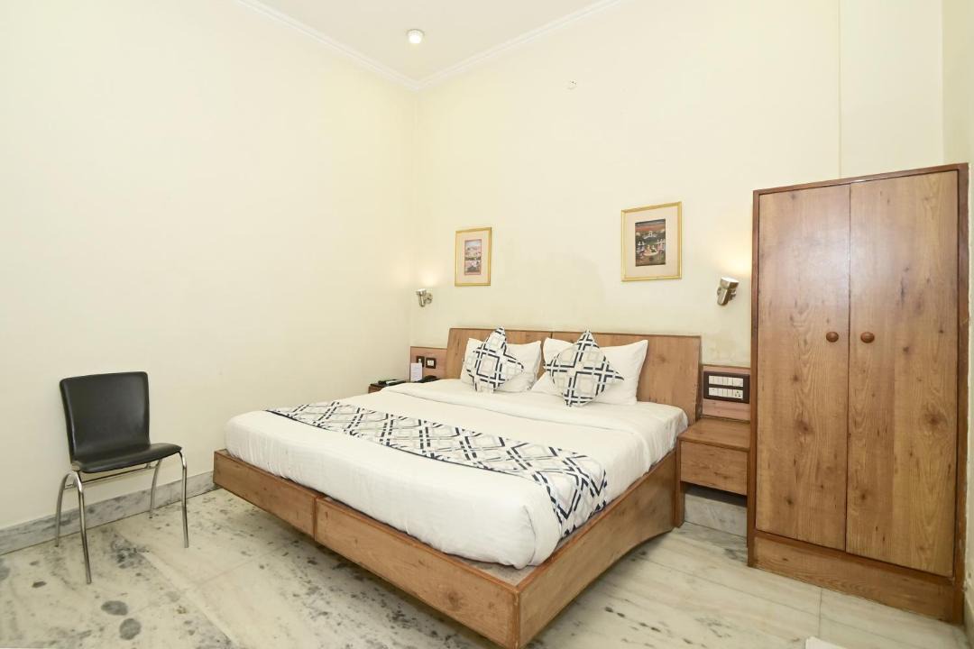 Photo of Bedroom in Tonk Road