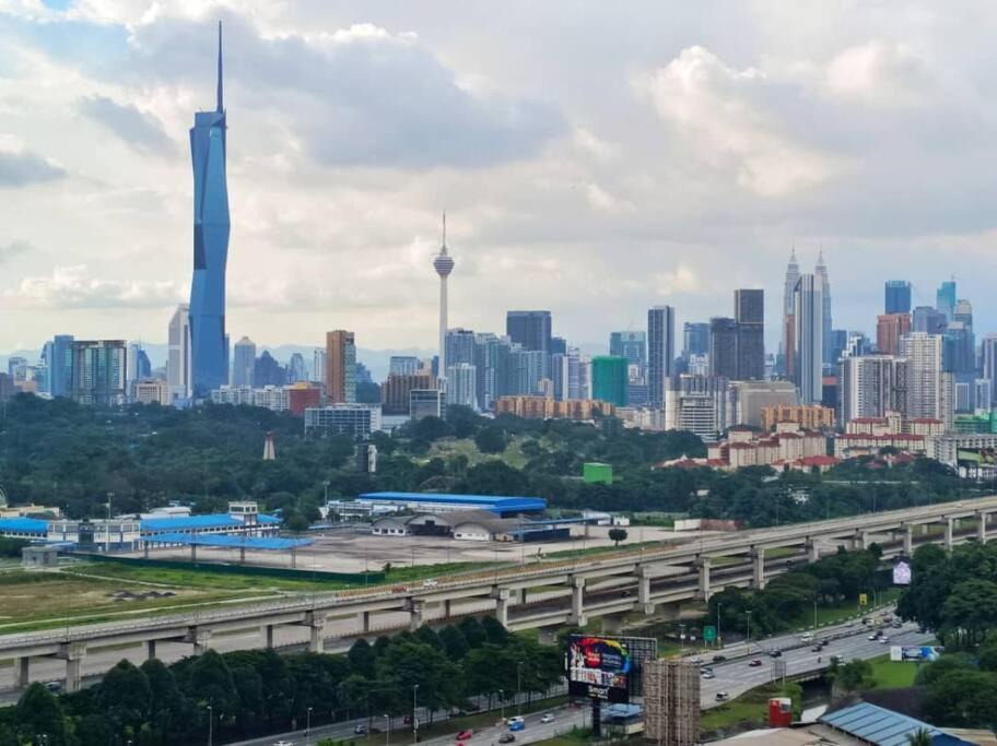 Photo of Buildings in Salak South
