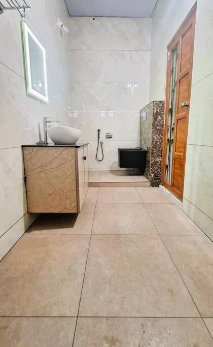 Photo of Bathroom in Nedumangad