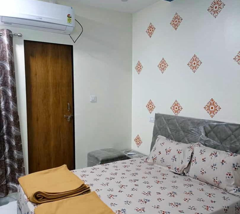 Photo of Bedroom in Rajpipla