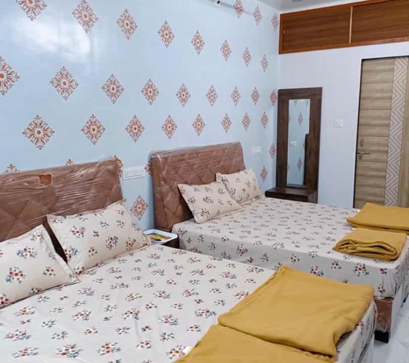 Photo of Bedroom in Rajpipla