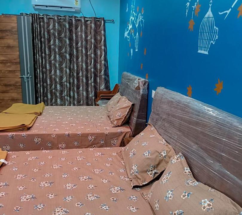 Photo of Bedroom in Rajpipla