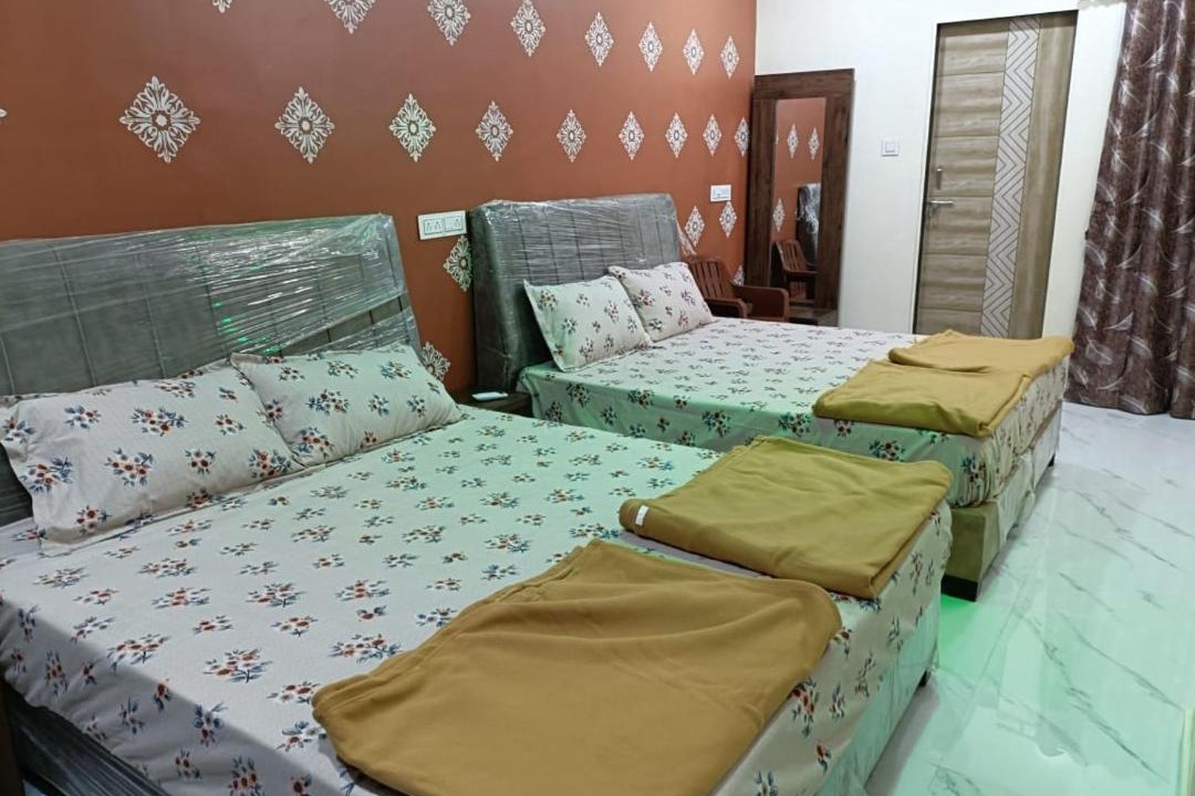 Photo of Bedroom in Rajpipla