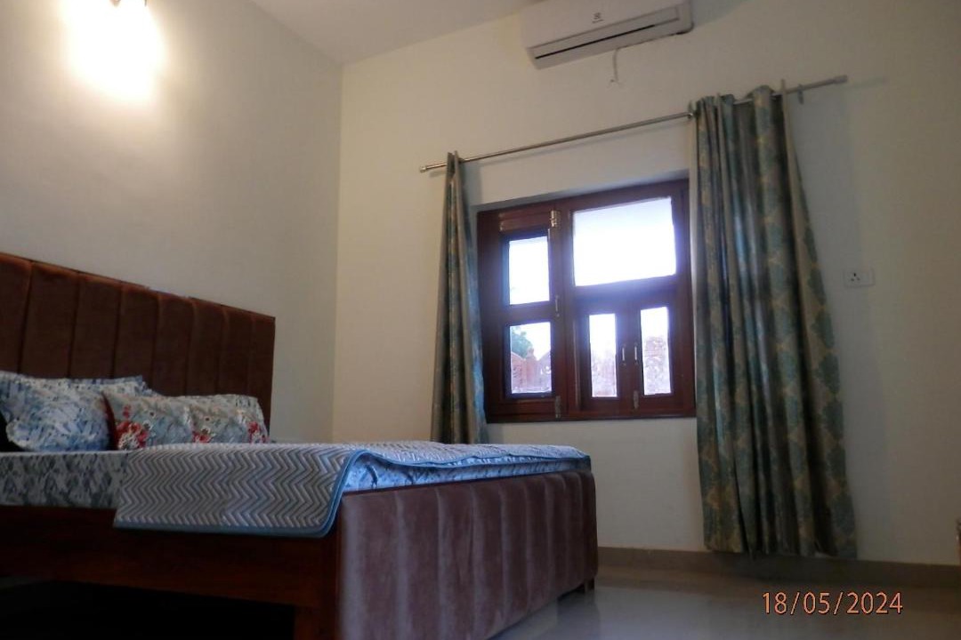 Photo of Bedroom in Sariska