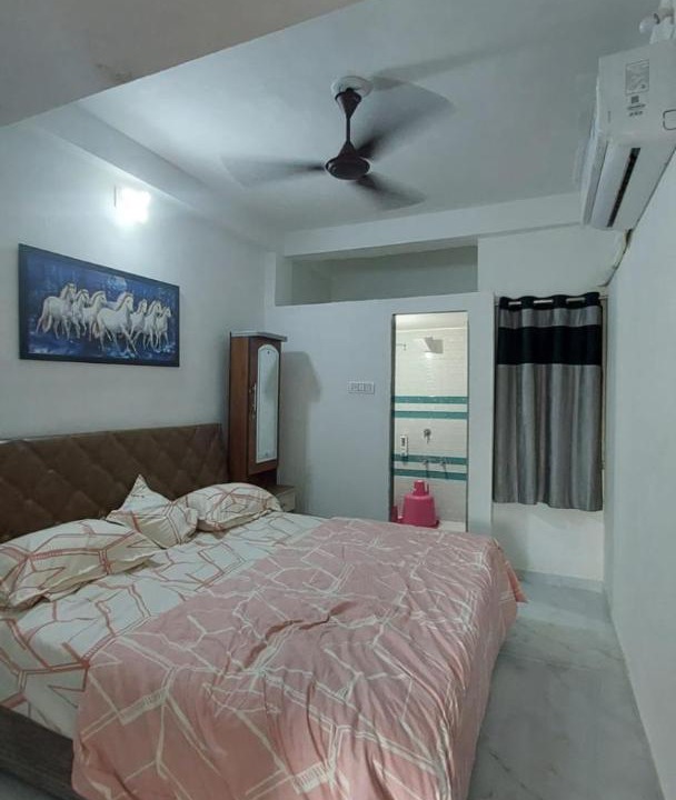 Photo of Bedroom in Rajpipla