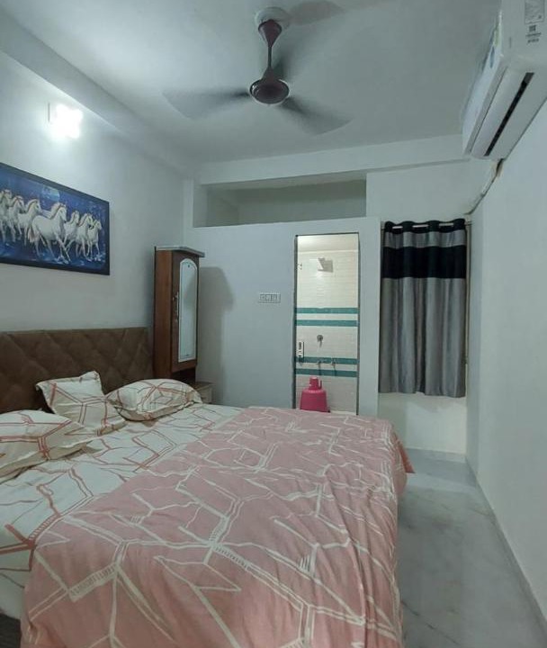 Photo of Bedroom in Rajpipla