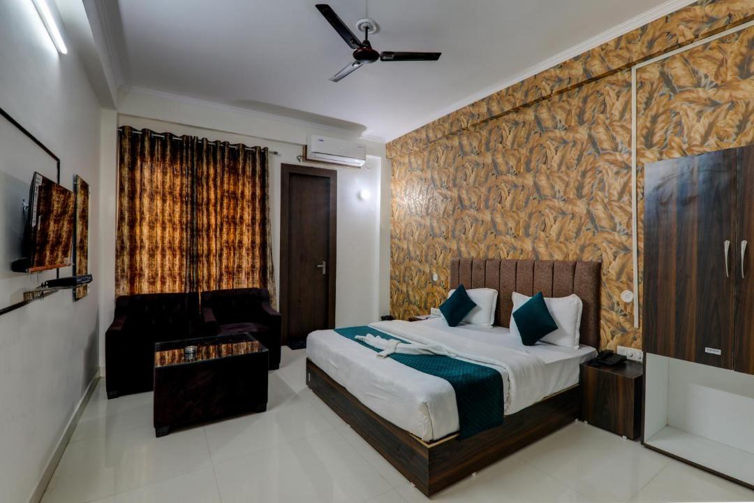 Photo of Bedroom in Allahabad