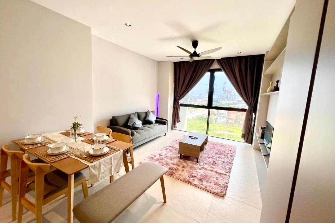 Photo of Livingroom in Tropicana