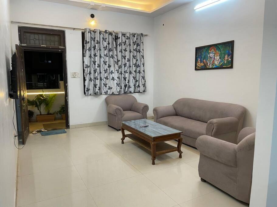 Photo of Livingroom in Jabalpur