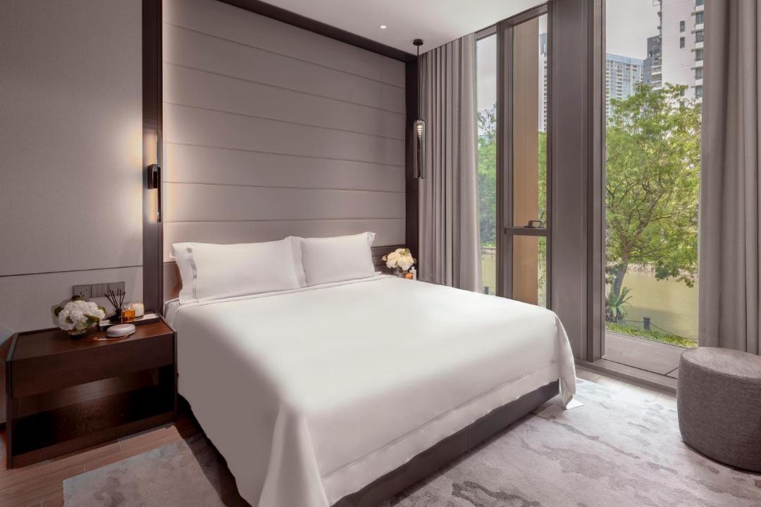 Photo of Bedroom in Singapore River