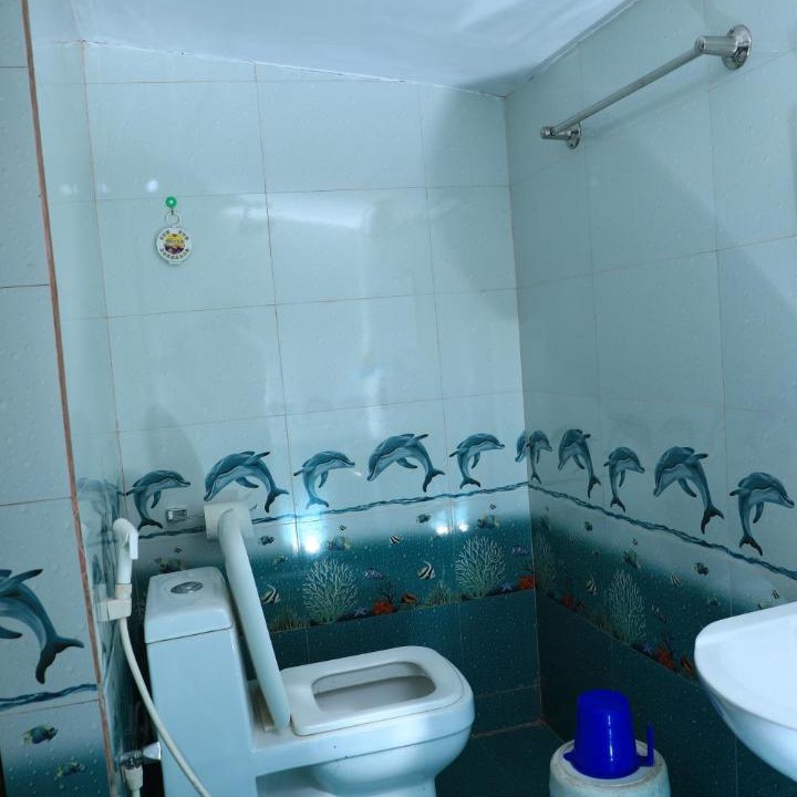 Photo of Bathroom in Munroe Island