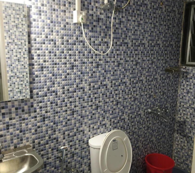 Photo of Bathroom in Caranzalem