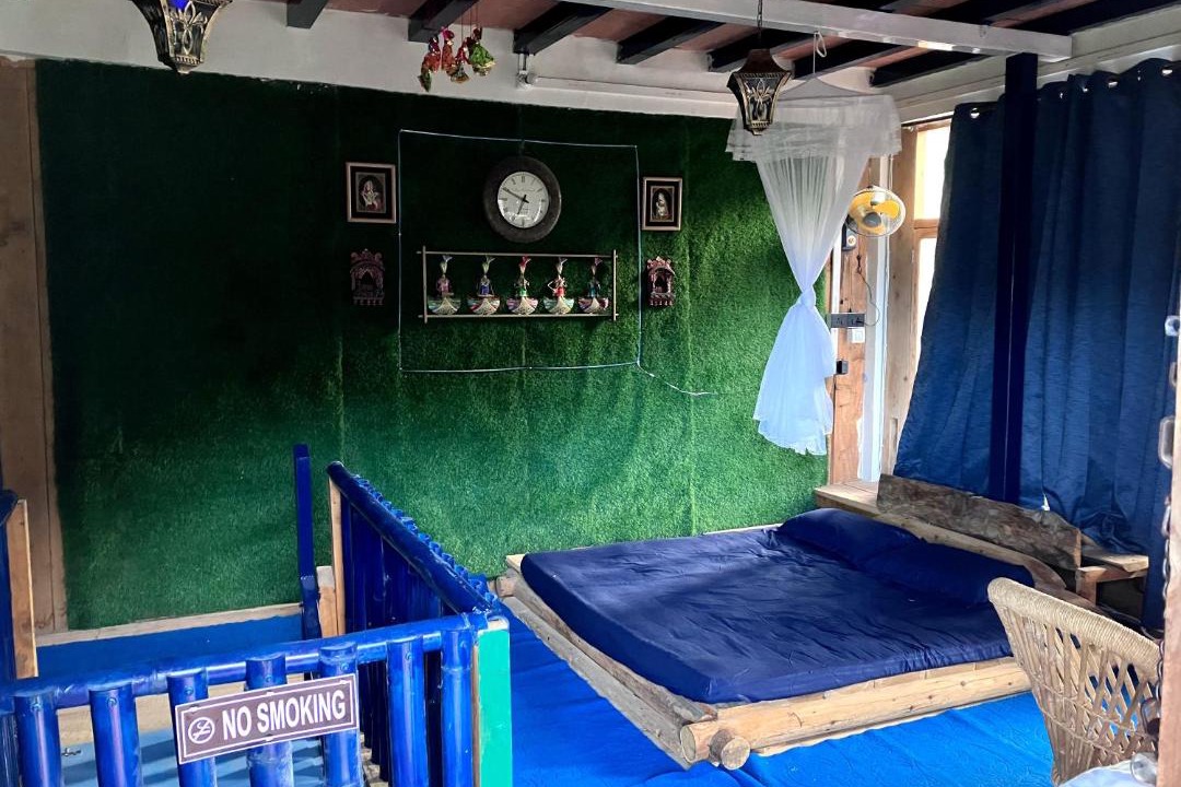 Photo of Bedroom in Tehri