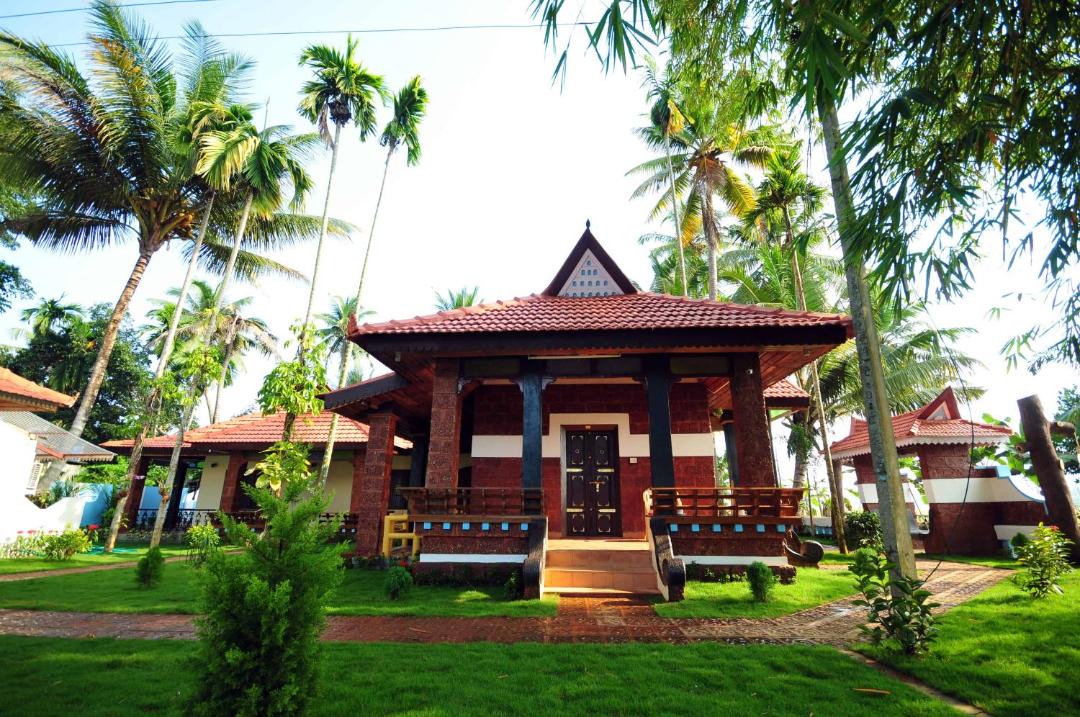 Photo of Buildings in Champakulam