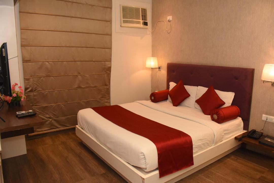 Photo of Bedroom in Alambagh