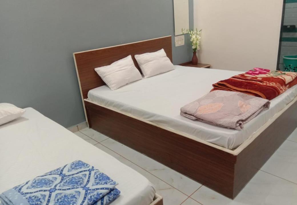 Photo of Bedroom in Rajpipla