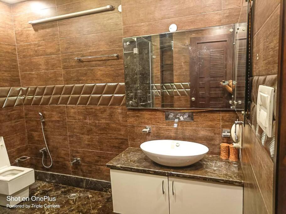 Photo of Bathroom in Shalimar Bagh