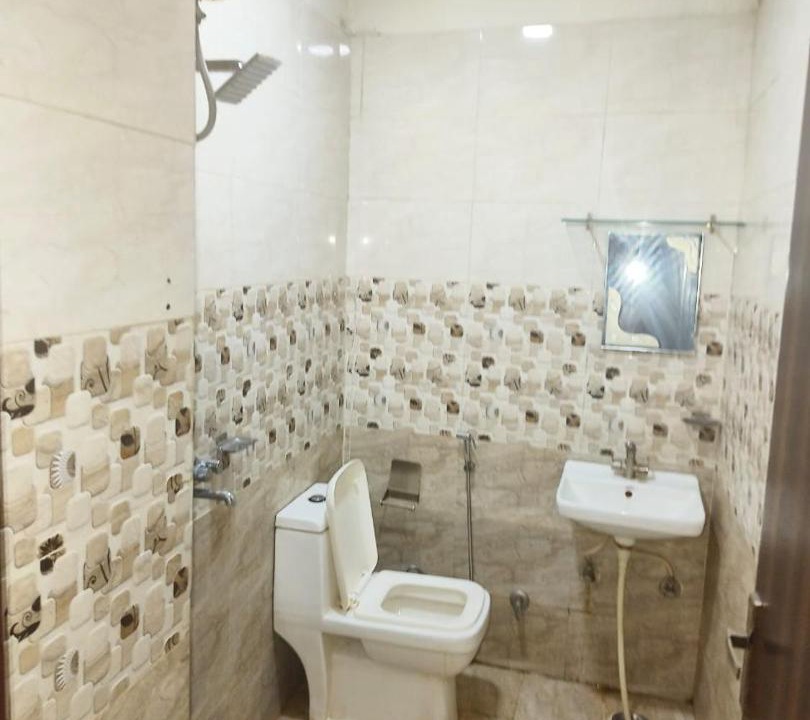 Photo of Bathroom in Malviya Nagar