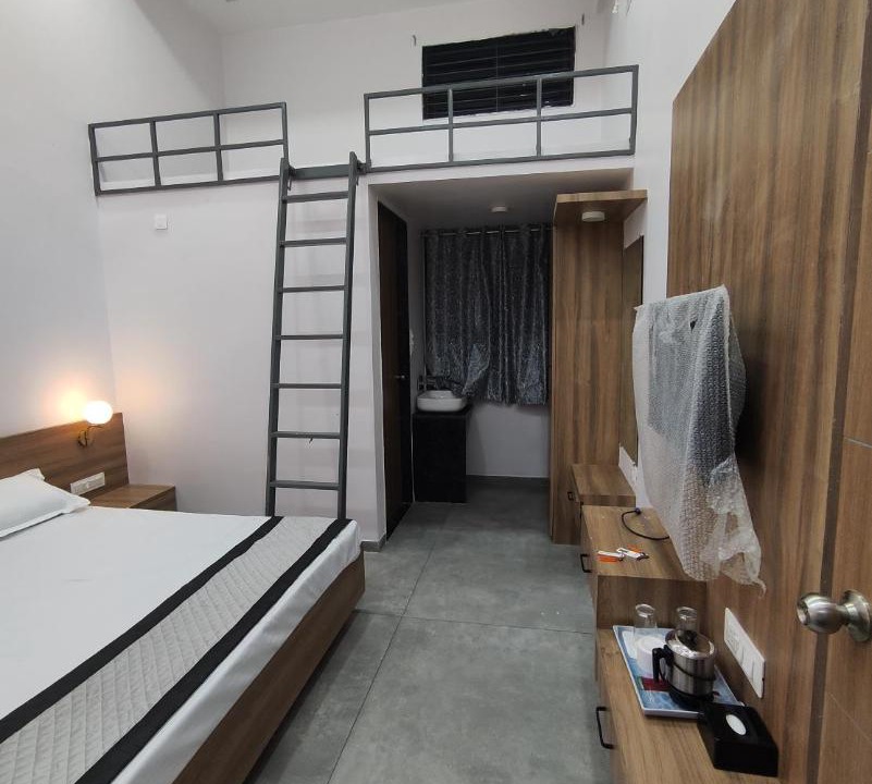 Photo of Bedroom in Rajpipla