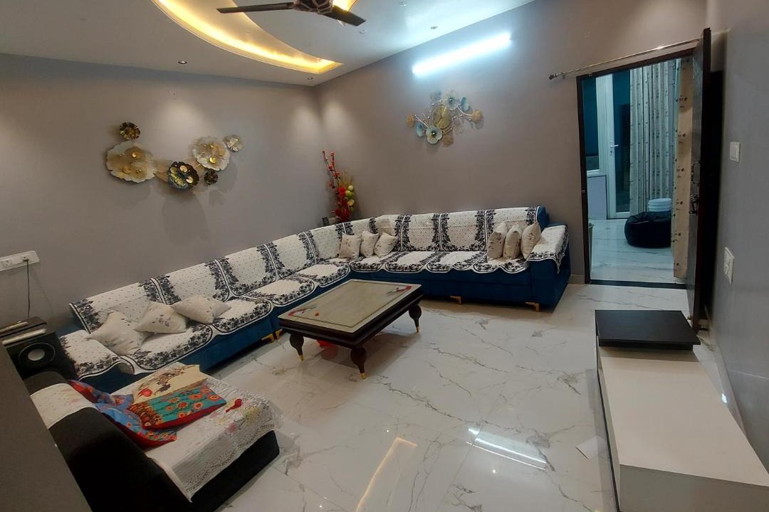 Photo of Livingroom in Mansarovar