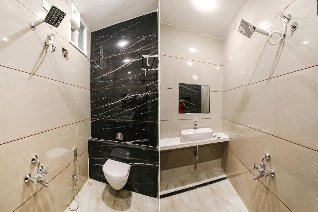 Photo of Bathroom in Rau