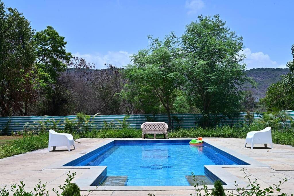 Photo of Outdoor in Zirad