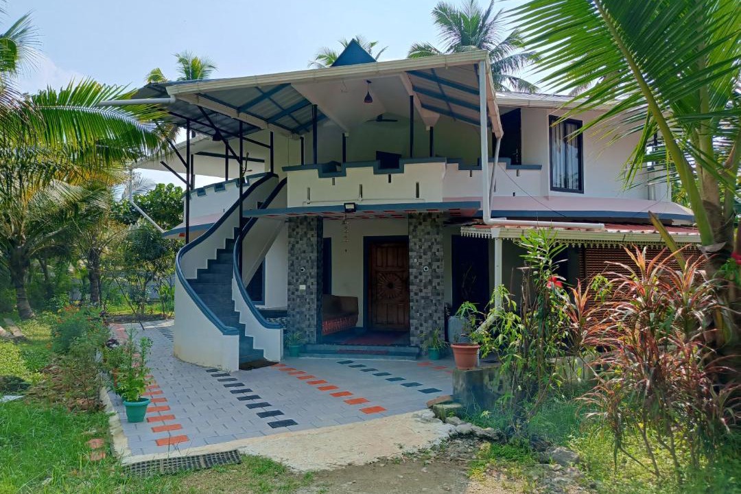 Photo of Others in Munroe Island