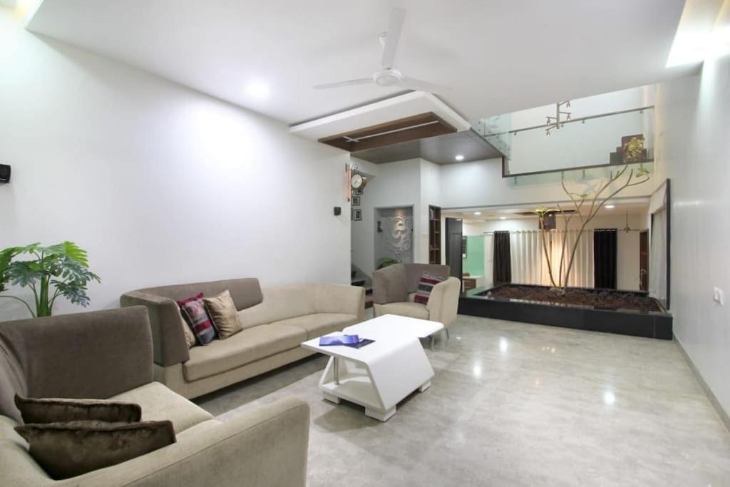 Photo of Livingroom in Jubilee Hills