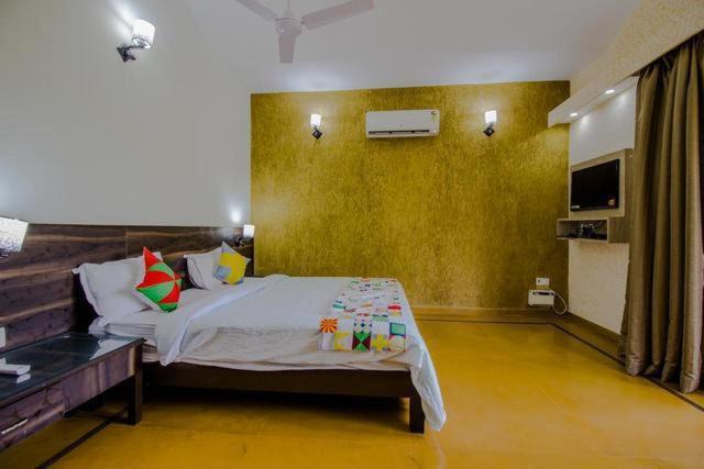 Photo of Bedroom in Saligao