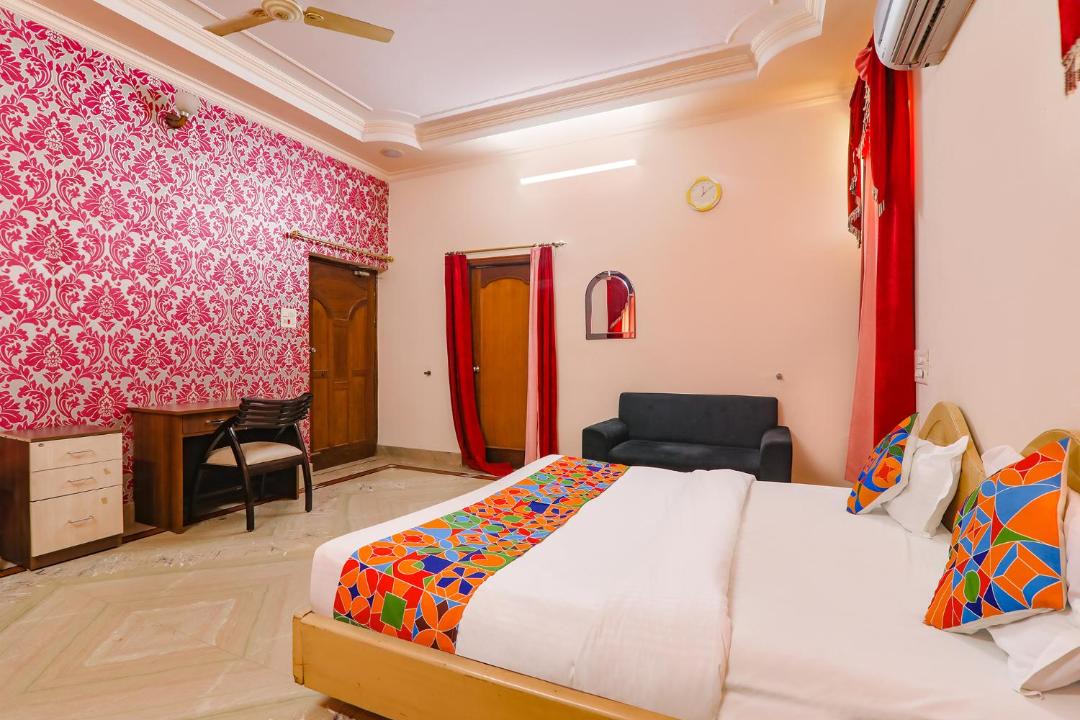 Photo of Bedroom in Allahabad