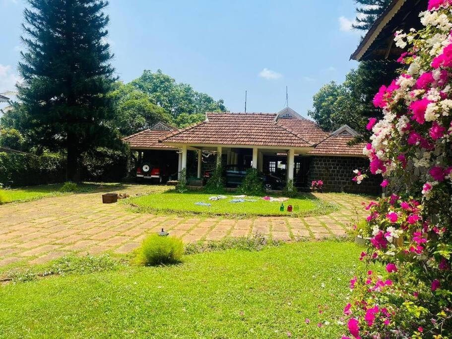 Photo of Buildings in Kottayam