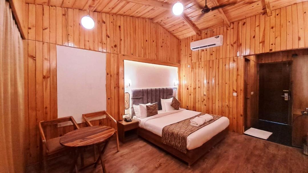 Photo of Bedroom in Jogiyana