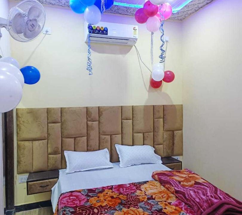 Photo of Bedroom in Hapur