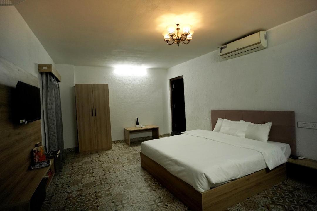 Photo of Others in Bedla