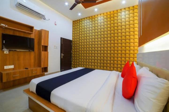 Photo of Bedroom in Rudrapur
