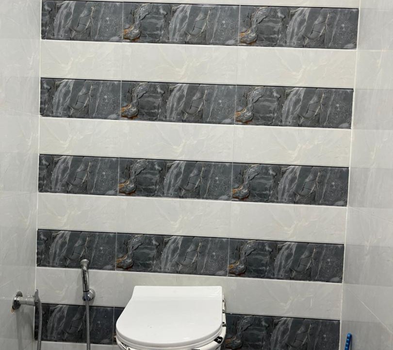 Photo of Bathroom in Rajpipla