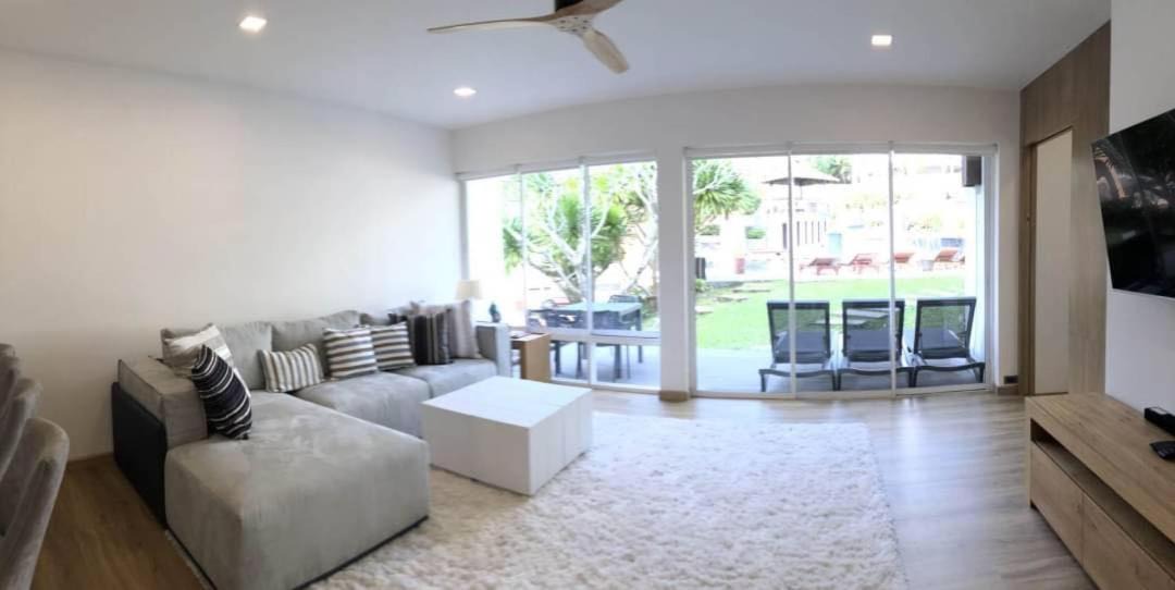 Photo of Livingroom in Kathu