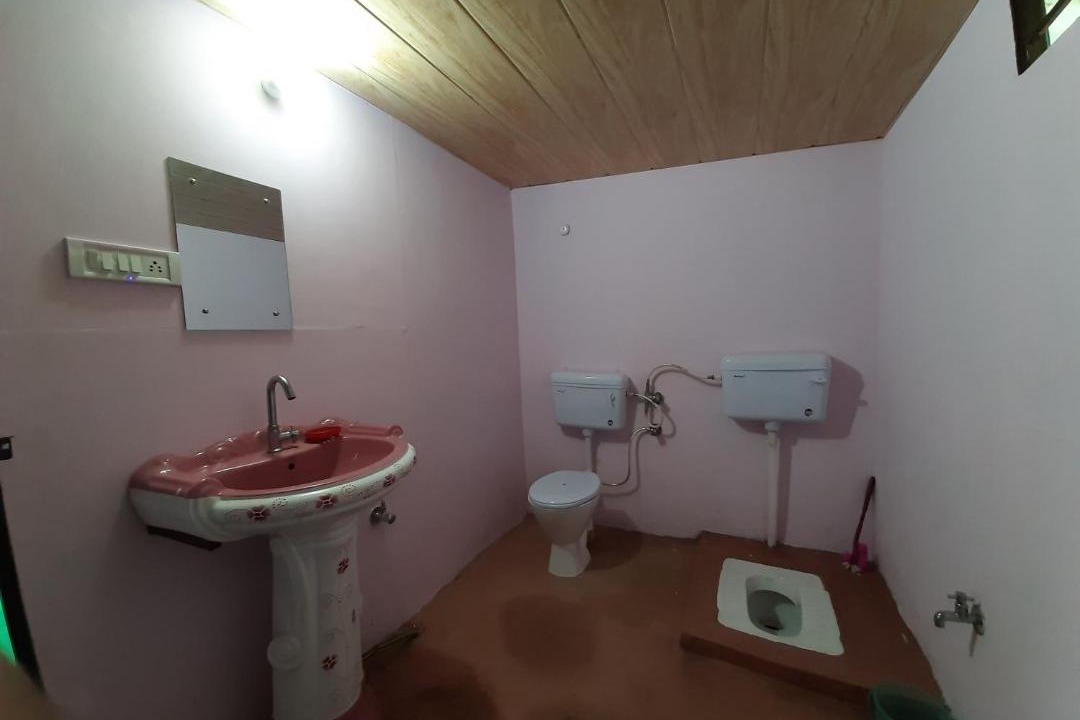Photo of Bathroom in Lansdowne